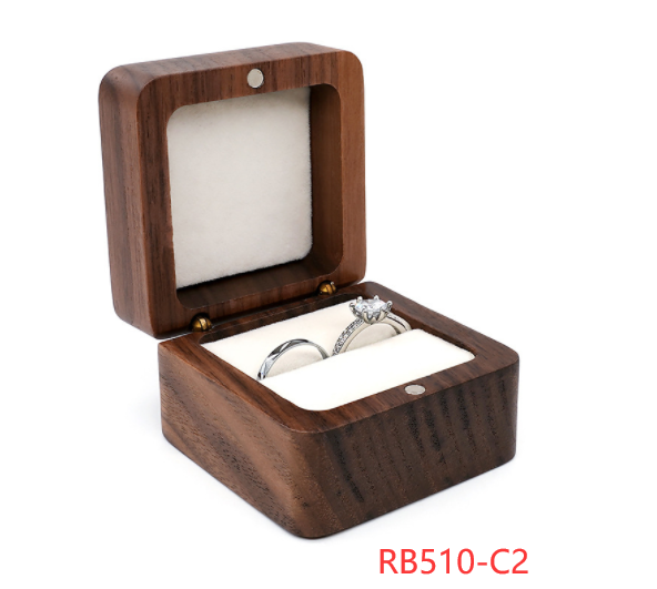 Compact Wooden Ring Keeper